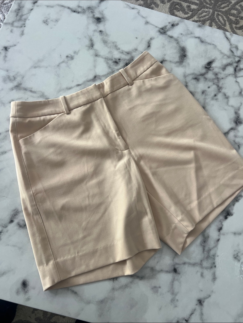 TEHAMA Women's Light Beige Tailored Shorts